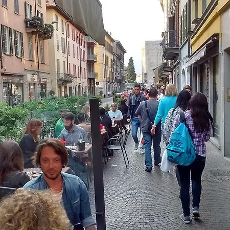 Via Milano *